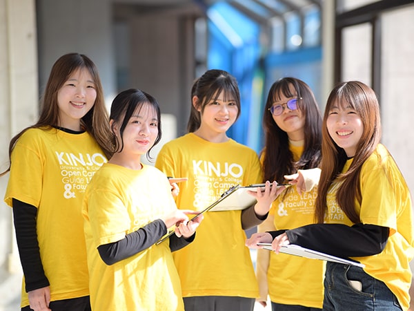 ビジネス実務学科の様子
