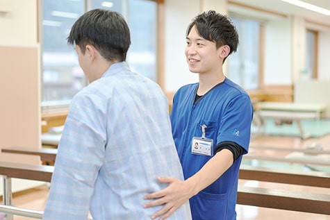 医療健康学部 理学療法学科 卒業生イメージ
